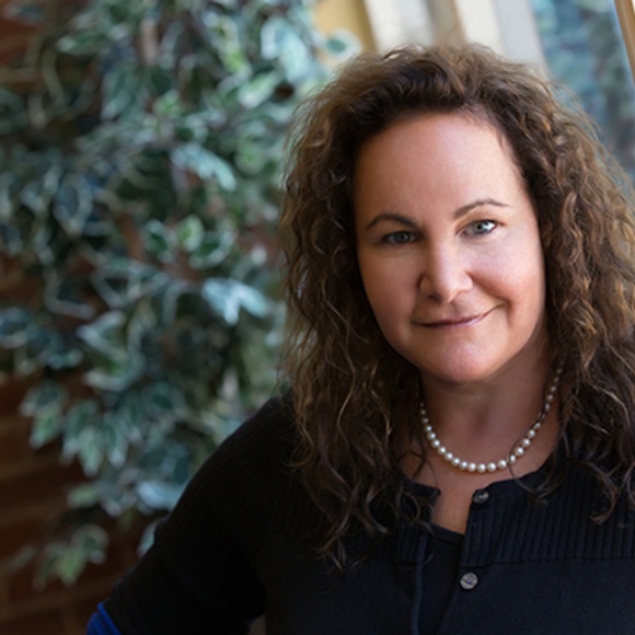 Meet your Posher, Taylor - Picture 1 of 1